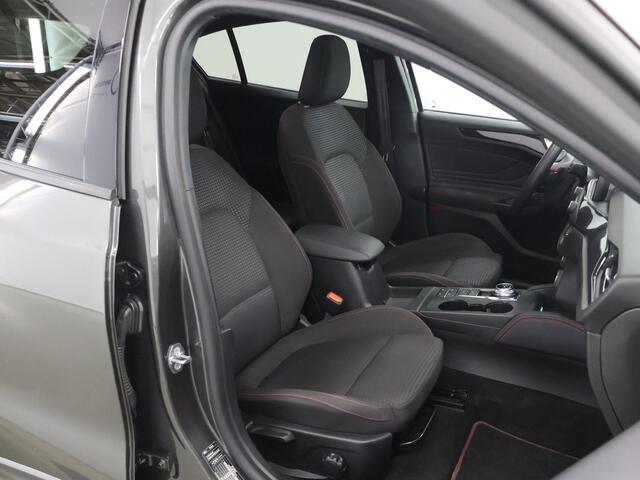 Ford FOCUS 1.5 EcoBoost ST Line X Business | Winterpakket | Climate Control | Cruise Control | Parkeercamera | Navigatie |