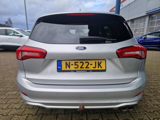 Ford FOCUS Wagon 1.0 EcoBoost ST Line Business | Trekhaak | LED verlichting voor en achter incl. LED dagrijverl.| Winterpack | Technology Pack Family Pack | Comfortpack | Privacy Glass