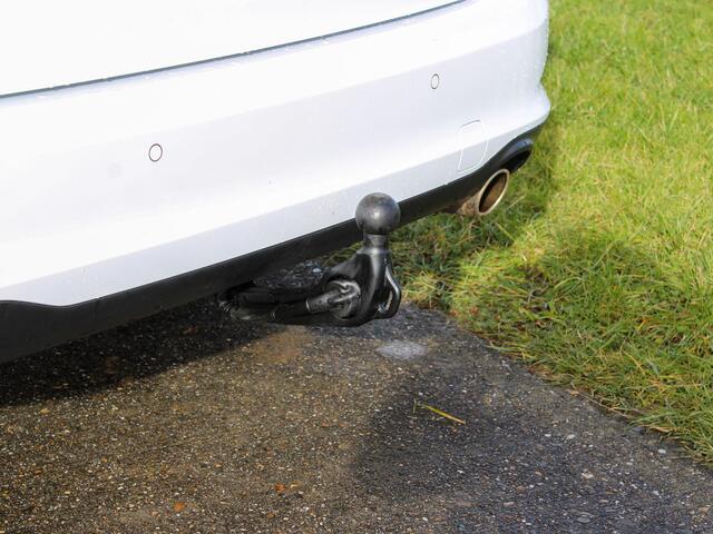 Ford FOCUS Wagon 1.0 EcoBoost Hybrid Titanium X LED Virtual Cockpit Trekhaak