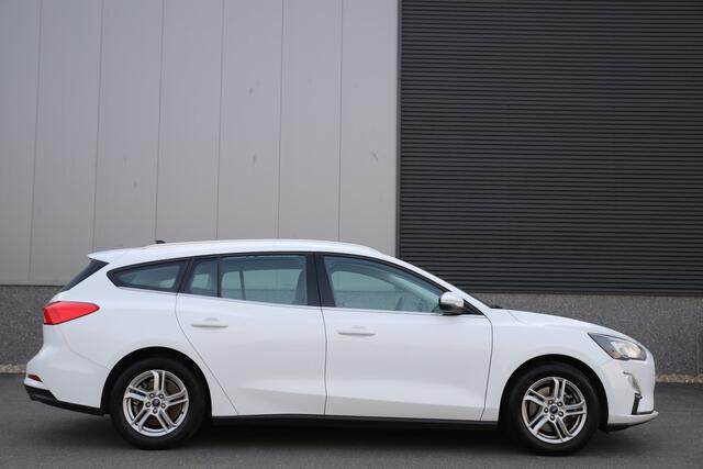 Ford FOCUS Wagon 1.5 Tdci 120pk/H6/Carplay/Trekhaak/*67.000km*/CameraLED/Cruise