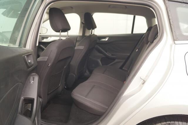 Ford FOCUS Wagon 1.0 EcoBoost Hybrid Trend Edition Business -NAVI-CAM-