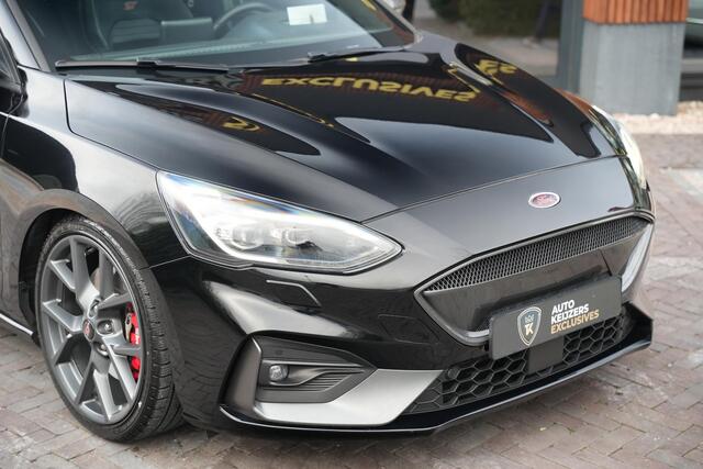 Ford FOCUS 2.3 EcoBoost ST-X Panoramadak Milltek LED B&O Headup Stuurverw.