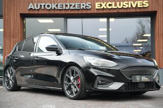 ford-focus-2.3-ecoboost-st-x-panora