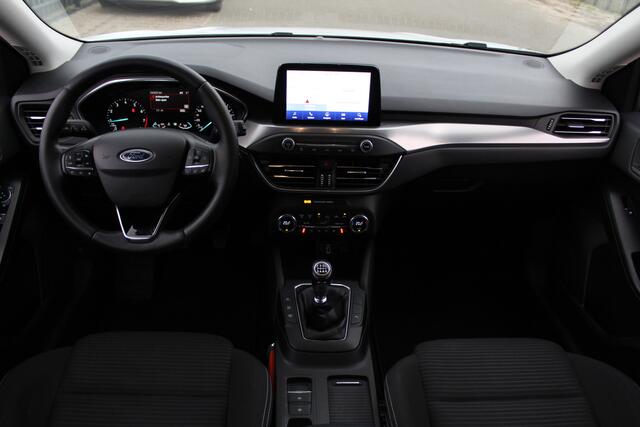 Ford FOCUS Wagon 1.0 126Pk EcoBoost Titanium Business | Stoel + stuurverwarming