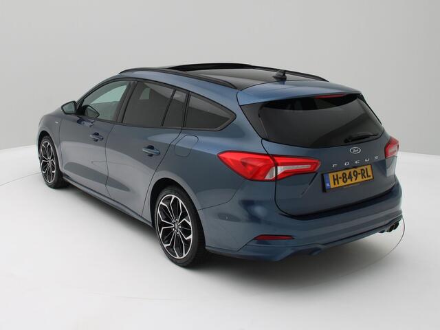 Ford FOCUS Wagon 1.5 EcoBoost ST Line Business 182PK Panorama / Camera / LED / Origineel NL