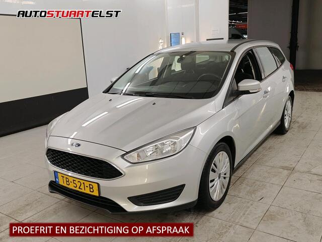 Ford FOCUS Wagon 1.0 Trend 1e Eigenaar | Volledig onderh | NAP | BTW | Trekhaak | Airco | Radio CD | Start/Stop | Hill-Hold | Elek ramen