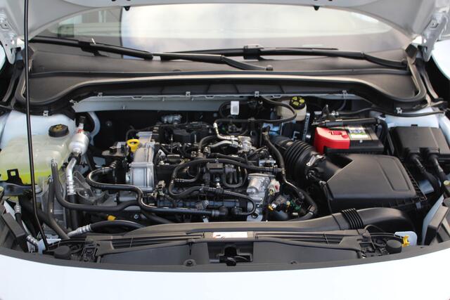 Ford FOCUS Wagon 1.0-125pk EcoBoost Mild-Hybrid ST-Line. In nieuwstaat ! Slechts 3.850km ! Autm. airco dual, camera, pdc v+a, adaptieve cruise cntrl, side- en lane assist, LED verlichting, stoel-, stuur- en voorraamverw., LM wielen, navigatie, telefoonvoorb. etc.