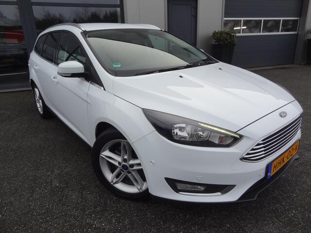 Ford FOCUS Wagon 1.5 Titanium | TREKHAAK | LMV | CRUISE | AIRCO |