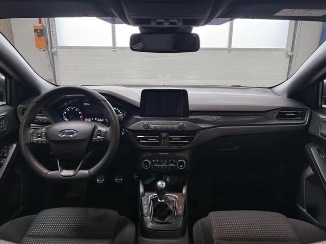 Ford FOCUS Wagon 1.0 EcoBoost ST Line Business - NL AUTO - PANORAMADAK - BANG & OLUFSEN - ADAPTIEVE CRUISE CONTROL - STUUR + STOEL VERWARMING - LED - DODEHOEK