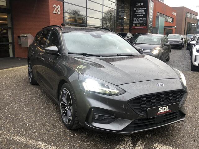 Ford FOCUS Wagon 1.5 EcoBoost ST Line Business // NAVI // TREKHAAK // CAMERA // CLIMA // STOELVERWARMING // ADAPTIVE CRUISE // AUT. INPARKEREN //