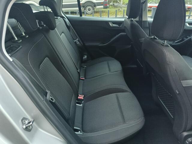 Ford FOCUS Wagon 1.0 EcoBoost Hybrid Titanium | Nieuw model | Cruis Controle | App-connect | 125pk | Airco |