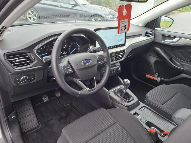 Ford FOCUS 1.0 EcoBoost Hybrid Titanium NAVI | PDC V+A | NL-auto | rijklaarprijs !!