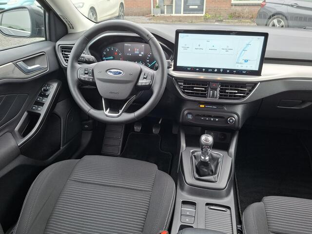 Ford FOCUS 1.0 EcoBoost Hybrid Titanium NAVI | PDC V+A | NL-auto | rijklaarprijs !!