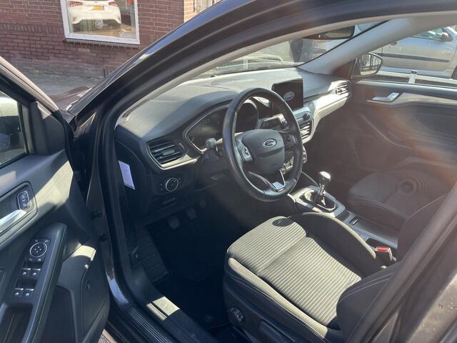 Ford FOCUS Wagon 1.0 EcoBoost Titanium Business ADD CRUISE B&O CAMERA WINTER PACK