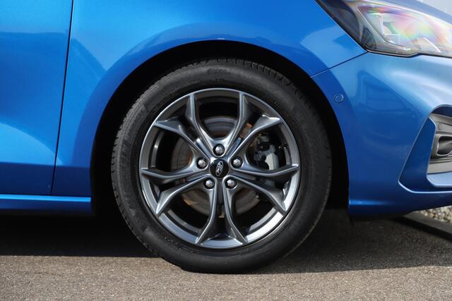 Ford FOCUS Wagon 1.0 EcoBoost ST Line Business Navigatie Achteruitrijcamera Winter Pakket Stuur & Stoelverwarming B&O Audio