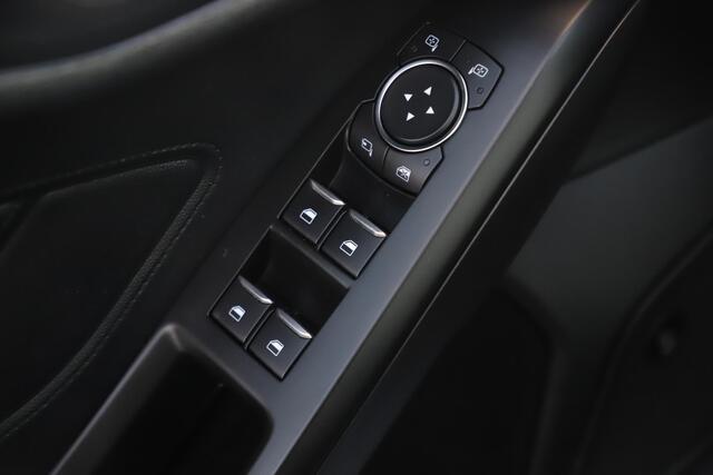 Ford FOCUS Wagon 1.0 EcoBoost ST Line Business Navigatie Achteruitrijcamera Winter Pakket Stuur & Stoelverwarming B&O Audio