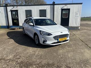 ford-focus-wagon-1.0-ecoboost-hybri
