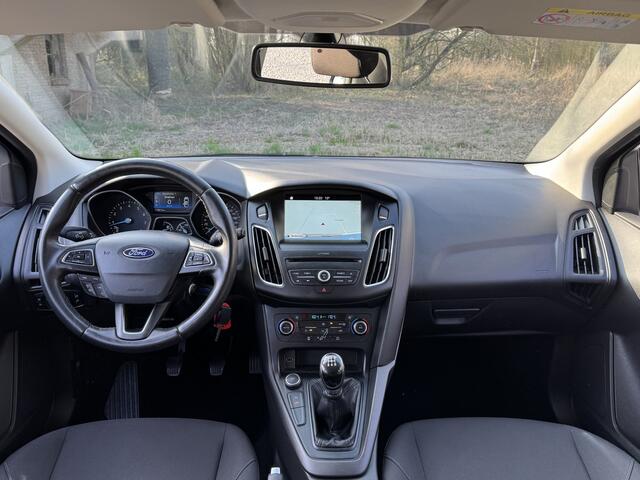 Ford FOCUS Wagon 100PK ECOBOOST BUSINESS EDITION TREKHAAK/NAVI/CARPLAY