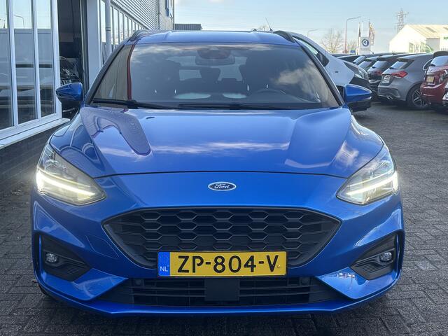 Ford FOCUS Wagon 1.0 EcoBoost ST Line Business | Trekhaak | Stuurverwarming | Stoelverwarming | Navi