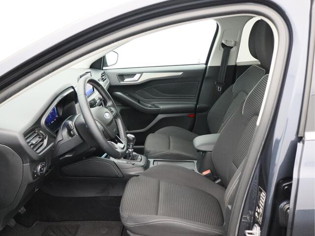 Ford FOCUS 1.0 EcoBoost Hybrid Titanium X Business/ zeer mooi!