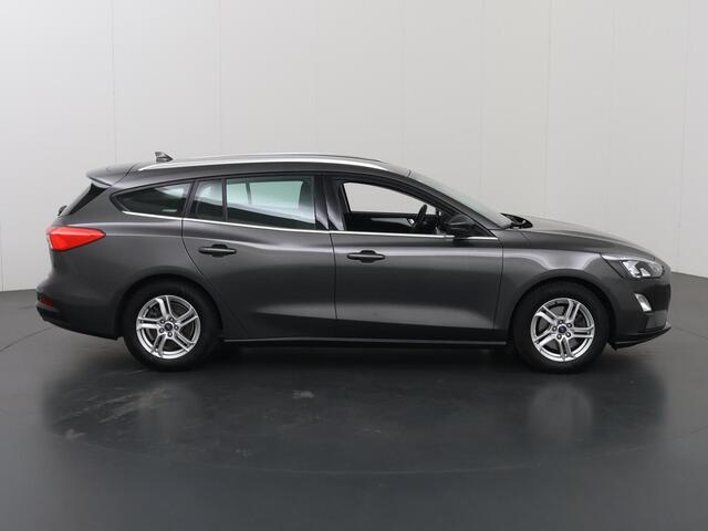 Ford FOCUS Wagon 1.0 EcoBoost Trend Edition Business | Trekhaak | Navigatie | Parkeersensoren | Apple Carplay/ Andoid Auto |