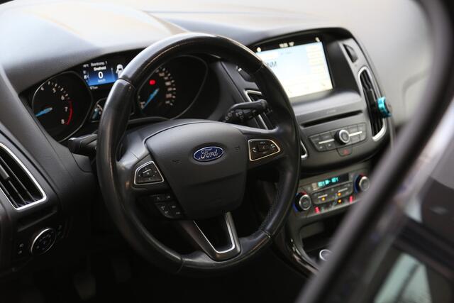 Ford FOCUS Wagon 1.0 Ecoboost Titanium Navi Carplay