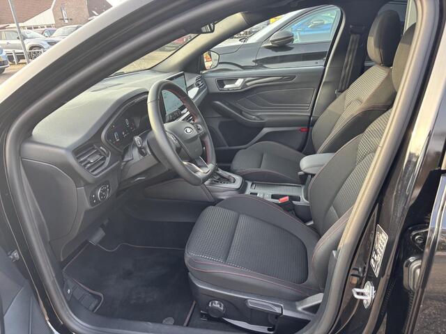 Ford FOCUS Wagon 1.0 EcoBoost Hybrid ST Line X 155pk | Trekhaak afneembaar | Panoramadak | Bang&Olufsen | Adaptive cruise control | Winter Pack | All season banden | Camera