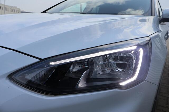 Ford FOCUS Wagon 1.0 EcoBoost Hybrid ST Line Business 1e Eigenaar | Volledig Onderh | NAP | BTW | WinterPack | Camera | Navi | Carplay | LED | Cruise | Keyless | PDC | Bots