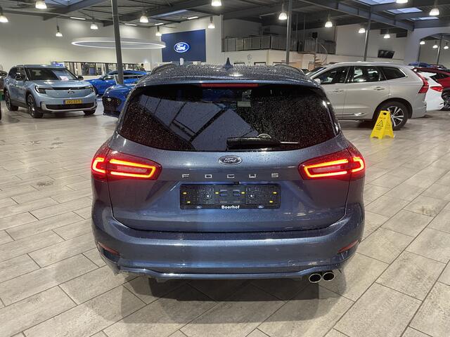 Ford FOCUS Wagon Ecoboost Hybrid 155 pk ST-line | Winter Pack | LED | Camera | Adapt. Cruise | Apple Carplay draadloos |