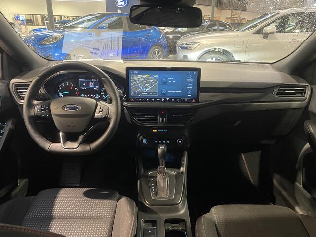 Ford FOCUS Wagon Ecoboost Hybrid 155 pk ST-line | Winter Pack | LED | Camera | Adapt. Cruise | Apple Carplay draadloos |