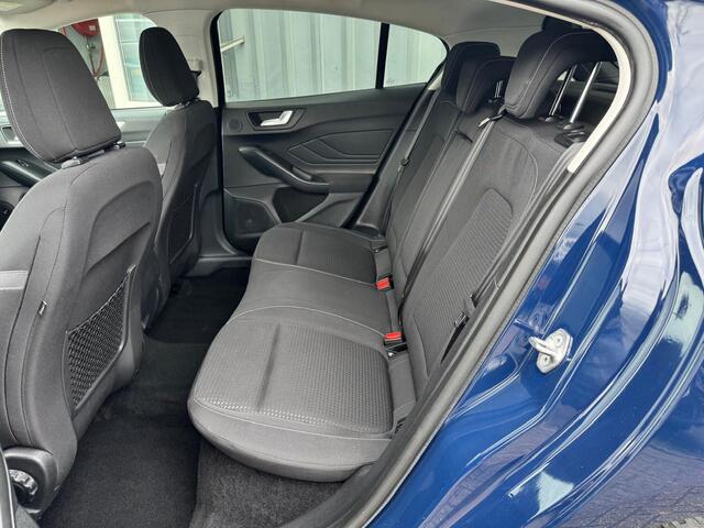 Ford FOCUS 1.0 EcoBoost Titanium Business