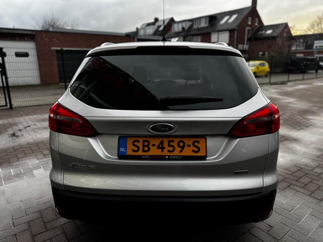 Ford FOCUS 1.0 TITANIUM / CAMERA / PDC / NAVI / CRUISE / LEER / STOEL-STUURVER.