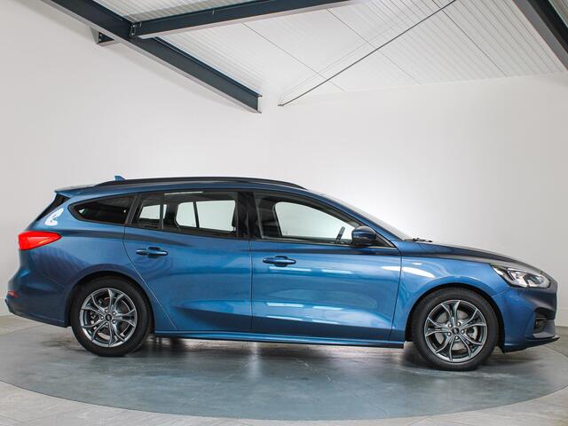 Ford FOCUS Wagon 1.0T EcoBoost ST-Line Business Camera, DAB, Cruise Control, Navigatie