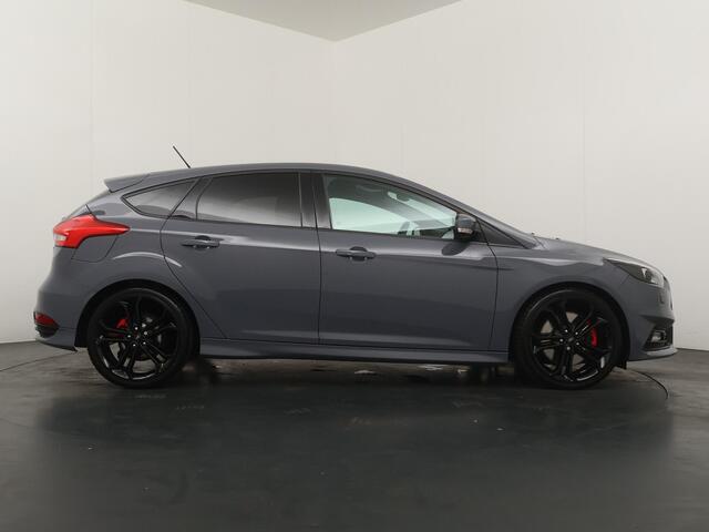 Ford FOCUS 2.0 ST - Stage 2 getuned - Milltek uitlaatsysteem (compleet)