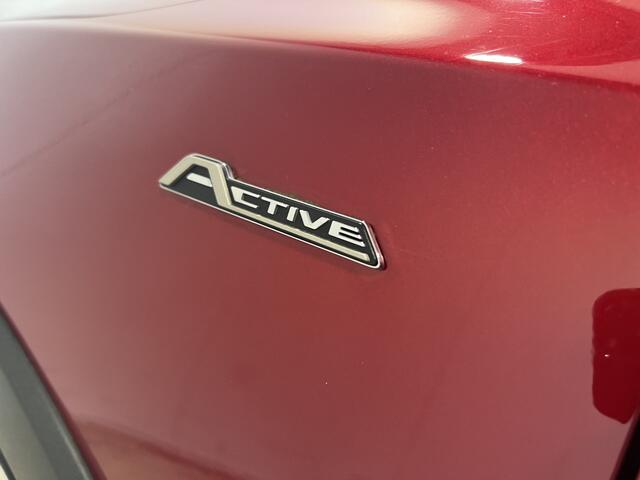 Ford FOCUS Wagon 1.0 EcoBoost Active Business | Navigatie/Android/Apple Carplay | 17" LM Velgen | Voorstoelen/Stuur/Voorruit Verwarmd | Cruise Control | Airco |