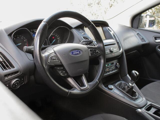 Ford FOCUS Wagon 1.0 Lease Edition | Navi | Cruise | Airco | Park sens | Trekhaak