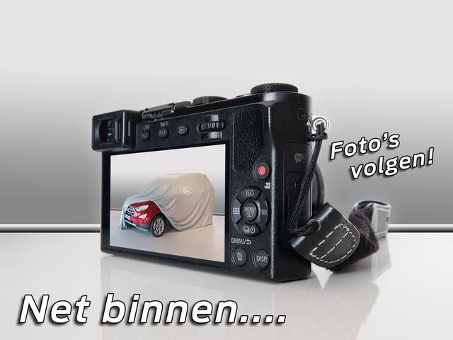 Ford FOCUS 1.0 EcoBoost Hybrid ST Line Business * PANO * WINTERPAKKET *