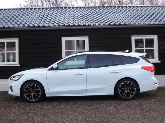 Ford FOCUS 1.0 ECOB. ST L. BNS