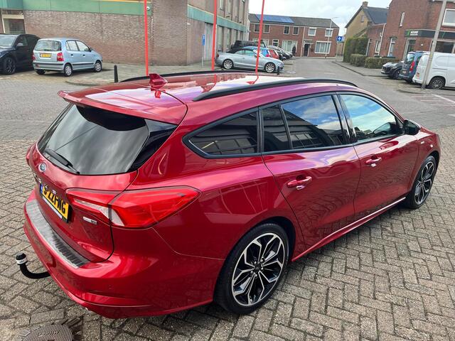 Ford FOCUS Wagon 1.0 EcoBoost Hybrid 155 PK ST-Line X Business l Volledige onderhoudshistorie aanwezig l