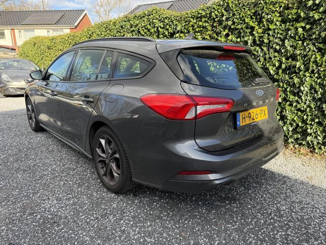 Ford FOCUS Wagon 1.0 EcoBoost ST Line Business | Navi | LED | Apple CarPlay / Android Auto | Airco | Cruise Control | Keyless | LMV | Sportstoelen | 1e Eigenaar | Dealer onderhouden | Nieuwe APK!