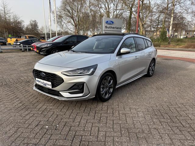 Ford FOCUS Wagon 1.0 EcoBoost Hybrid ST Line X 155pk | Trekhaak afneembaar | Panoramadak | Bang&Olufsen | Adaptive cruise control | Winter Pack | All season banden | Camera