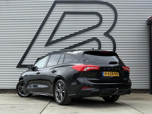 Ford FOCUS Wagon 1.0 EcoBoost ST Line Business Navi|Trekhaak|Clima|PDC V+A|Cruise|Stoelverwarming|APK tot 03-2027