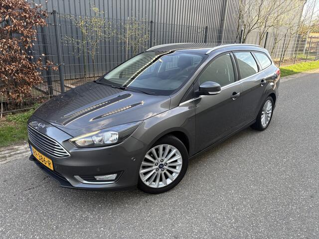 Ford FOCUS Wagon 1.0 Titanium / NAVI / CRUISE / AIRCO ECC / 162dkm! NAP!