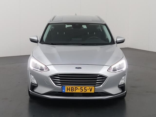 Ford FOCUS Wagon 1.0 EcoBoost ST Line Business | Trekhaak Afneembaar | Winterpakket | Navigatie | Climate Control | Cruise Control |