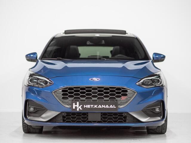 Ford FOCUS 2.3 EcoBoost ST-3 Pano ACC B&O Keyless