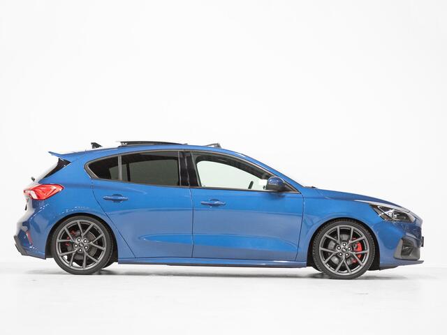 Ford FOCUS 2.3 EcoBoost ST-3 Pano ACC B&O Keyless