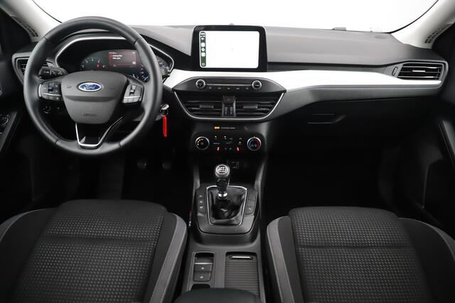Ford FOCUS Wagon 1.0 EcoBoost Trend Edition Business 101PK Navigatie Achteruitrijcamera Airco Winter Pakket Stuur & Stoelverwarming Carplay Cruise Control