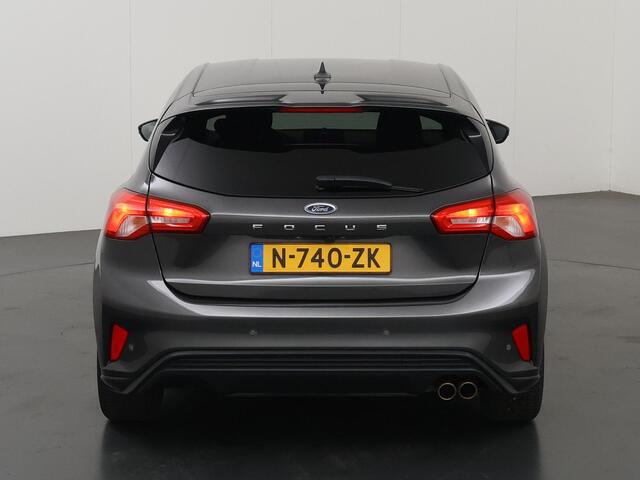 Ford FOCUS 1.5 EcoBoost ST Line X Business | Winterpakket | Cruise Control Adaptief | Full Led Koplampen | Parkeercamera |