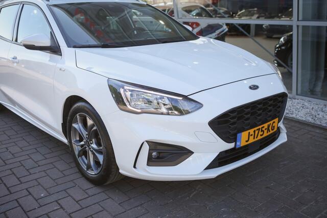 Ford FOCUS Wagon 1.0 EcoB. ST L. Bns