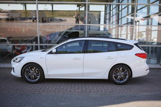 Ford FOCUS Wagon 1.0 EcoB. ST L. Bns